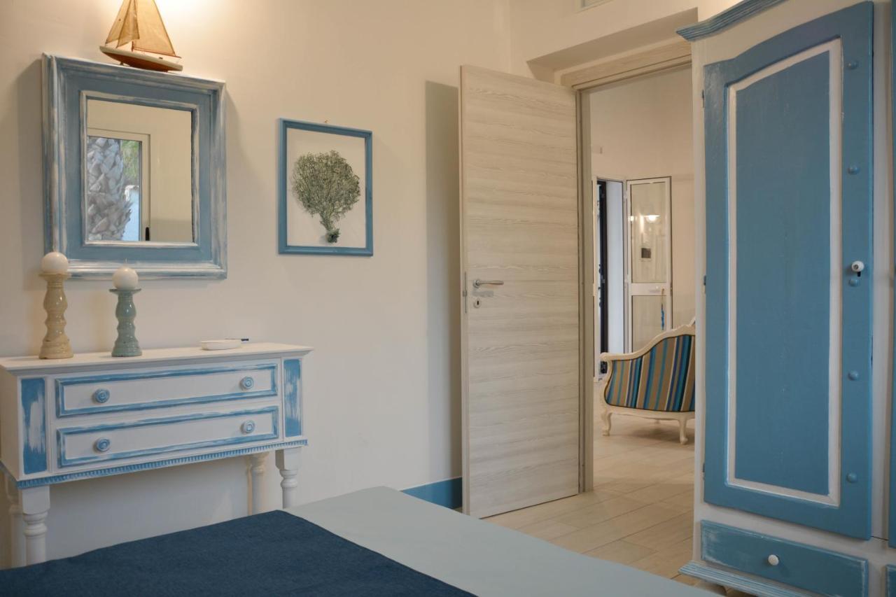 La Casa In Riva Al Mare Villa Augusta Bagian luar foto