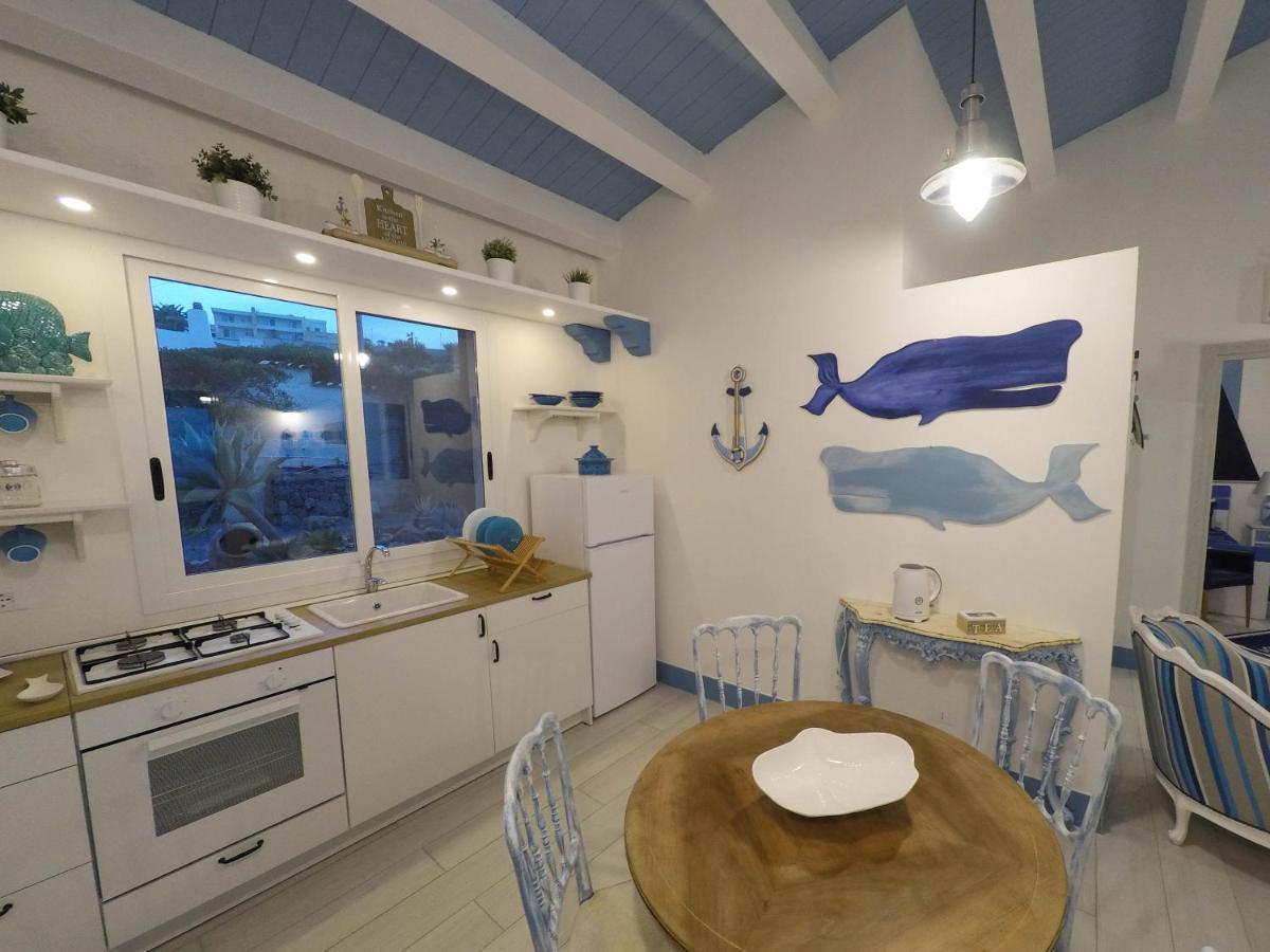La Casa In Riva Al Mare Villa Augusta Bagian luar foto