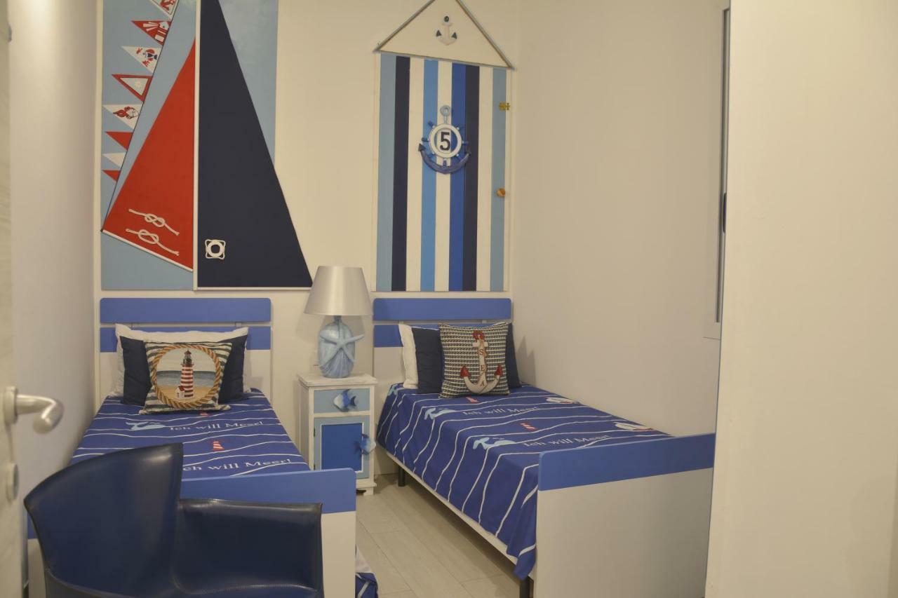 La Casa In Riva Al Mare Villa Augusta Bagian luar foto