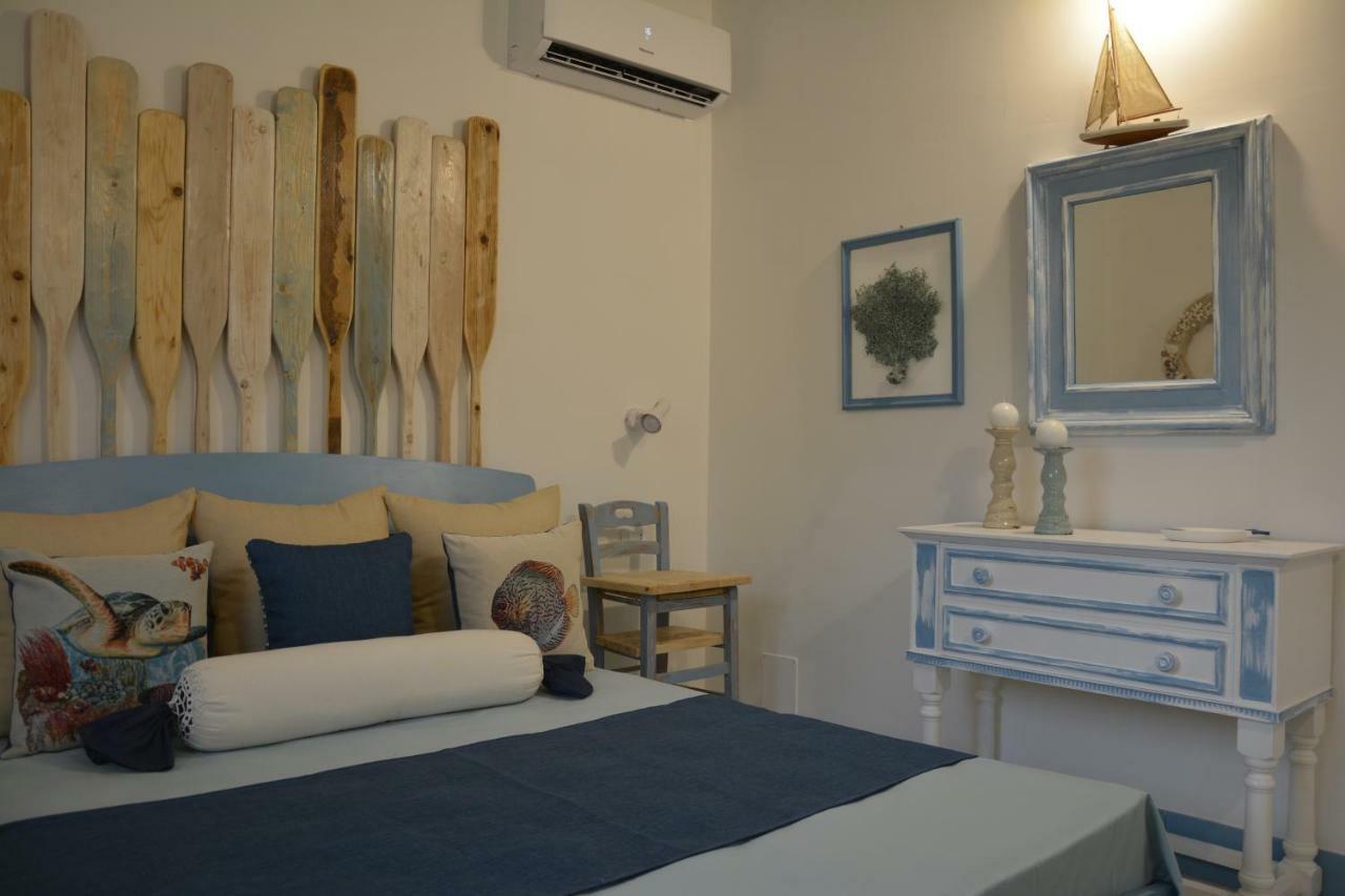 La Casa In Riva Al Mare Villa Augusta Bagian luar foto