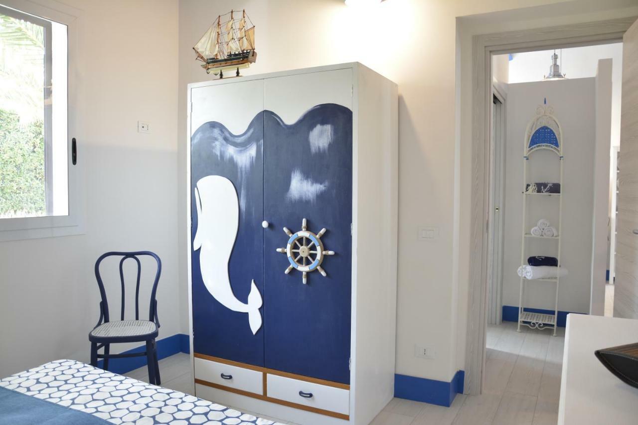 La Casa In Riva Al Mare Villa Augusta Bagian luar foto
